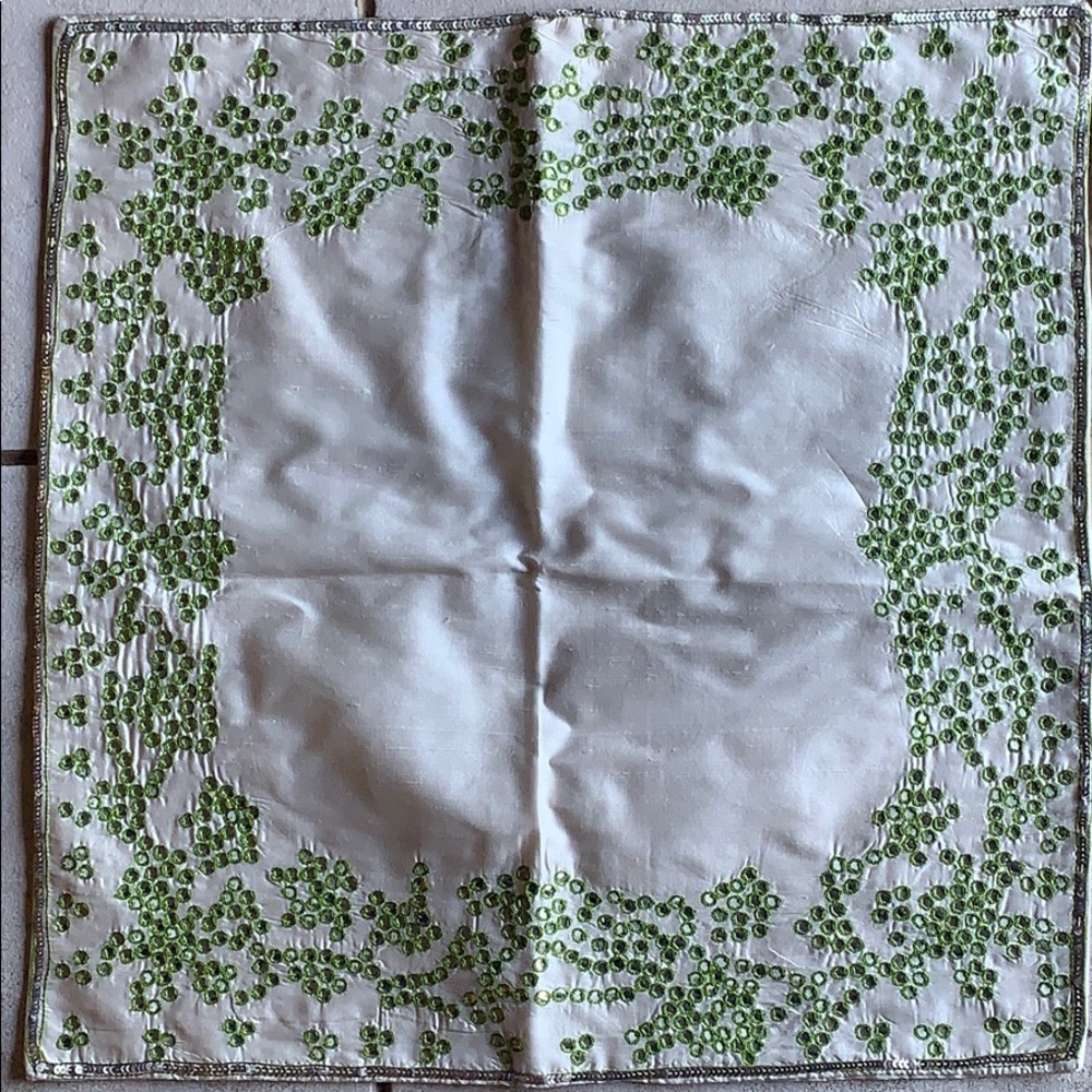 NWT Throw Pillow Cover 17.5”x17.5”